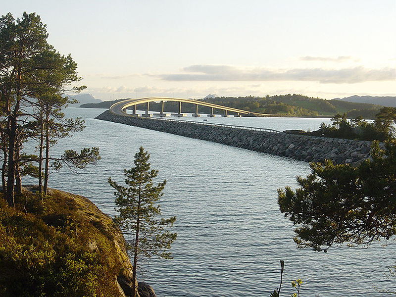 Photo 1, Bolsoy Bridge, Norway