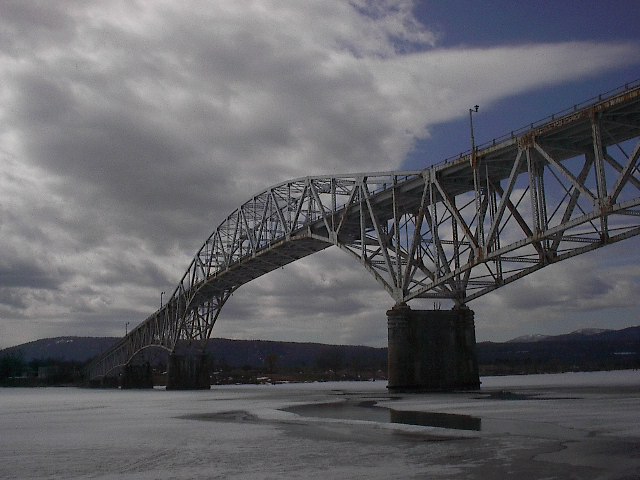 Photo 1, Champlain Bridge, New York