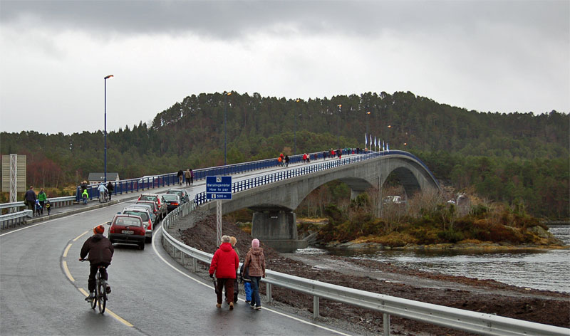 Photo 2, Eiksund Bridge, Norway