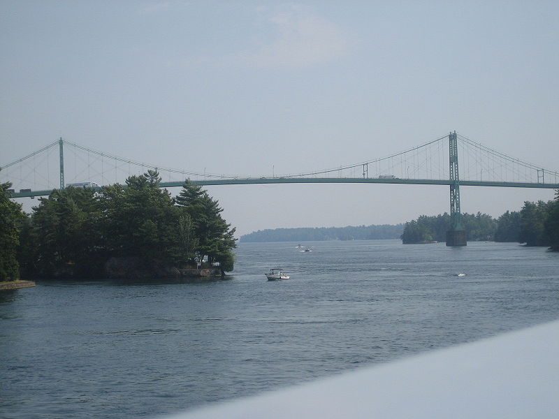 Photo 1, Thousand Islands Bridge, United States-Canada