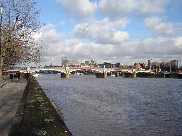 Photo 5, Lambeth Bridge, London