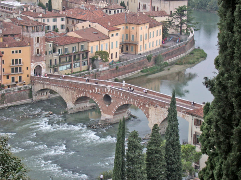 Photo 1, Ponte di Pietra, Italy