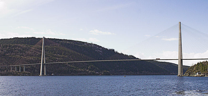 Photo 1, Skarnsund Bridge, Norway