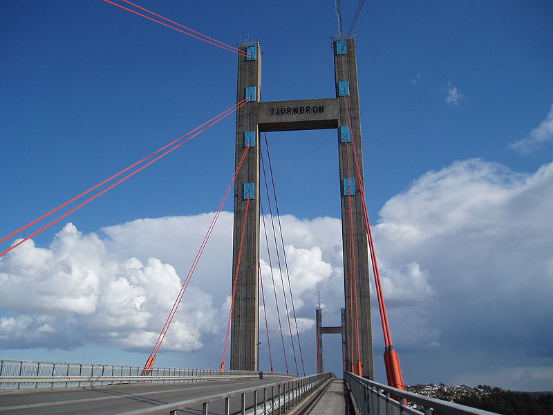 Photo 2, Tjorn bridge, Sweden