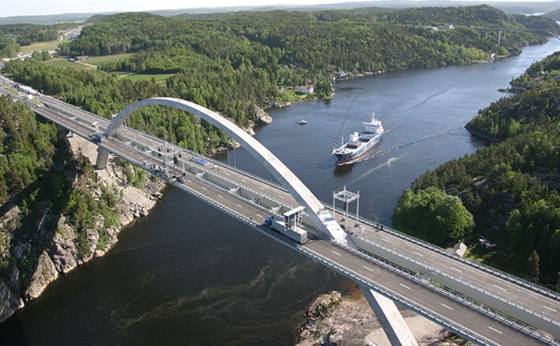 Photo 1, Svinesund Bridge, Norway