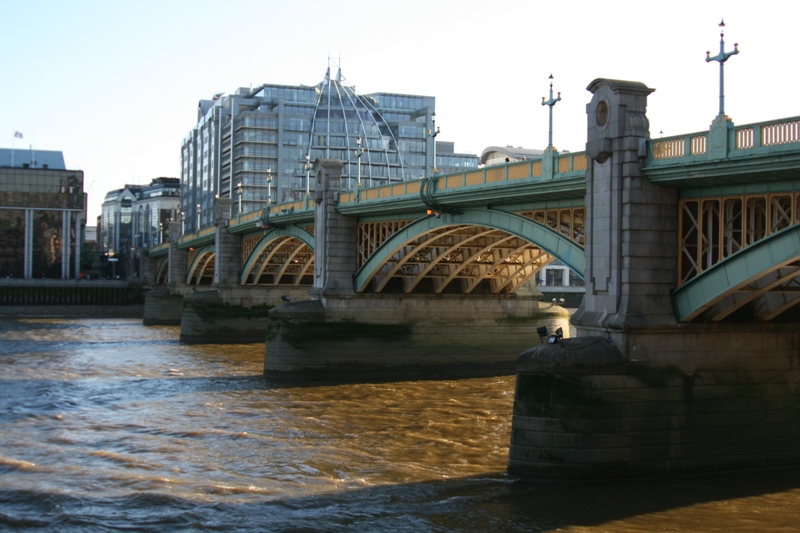 Photo 1, Southwark Bridge, London